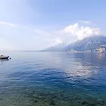 Alleinstehende Mit Pool Und Traumaussicht By Interhome Castelletto di Brenzone