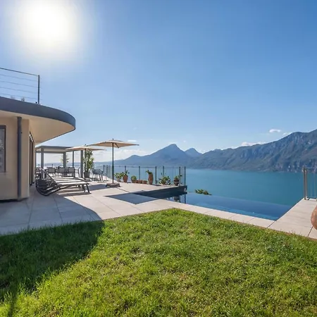 Nyaraló Alleinstehende Mit Pool Und Traumaussicht By Interhome *